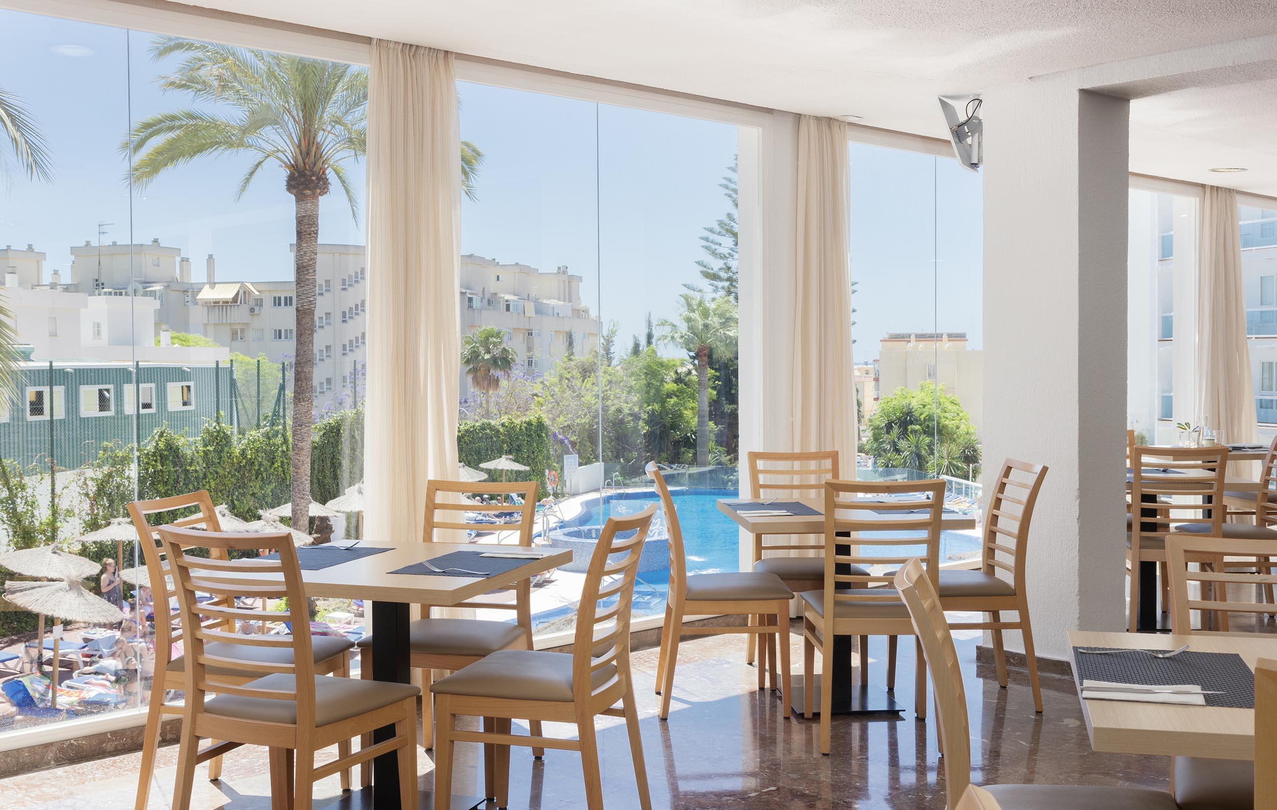 Hotel Palia Las Palomas Торемолинос Екстериор снимка