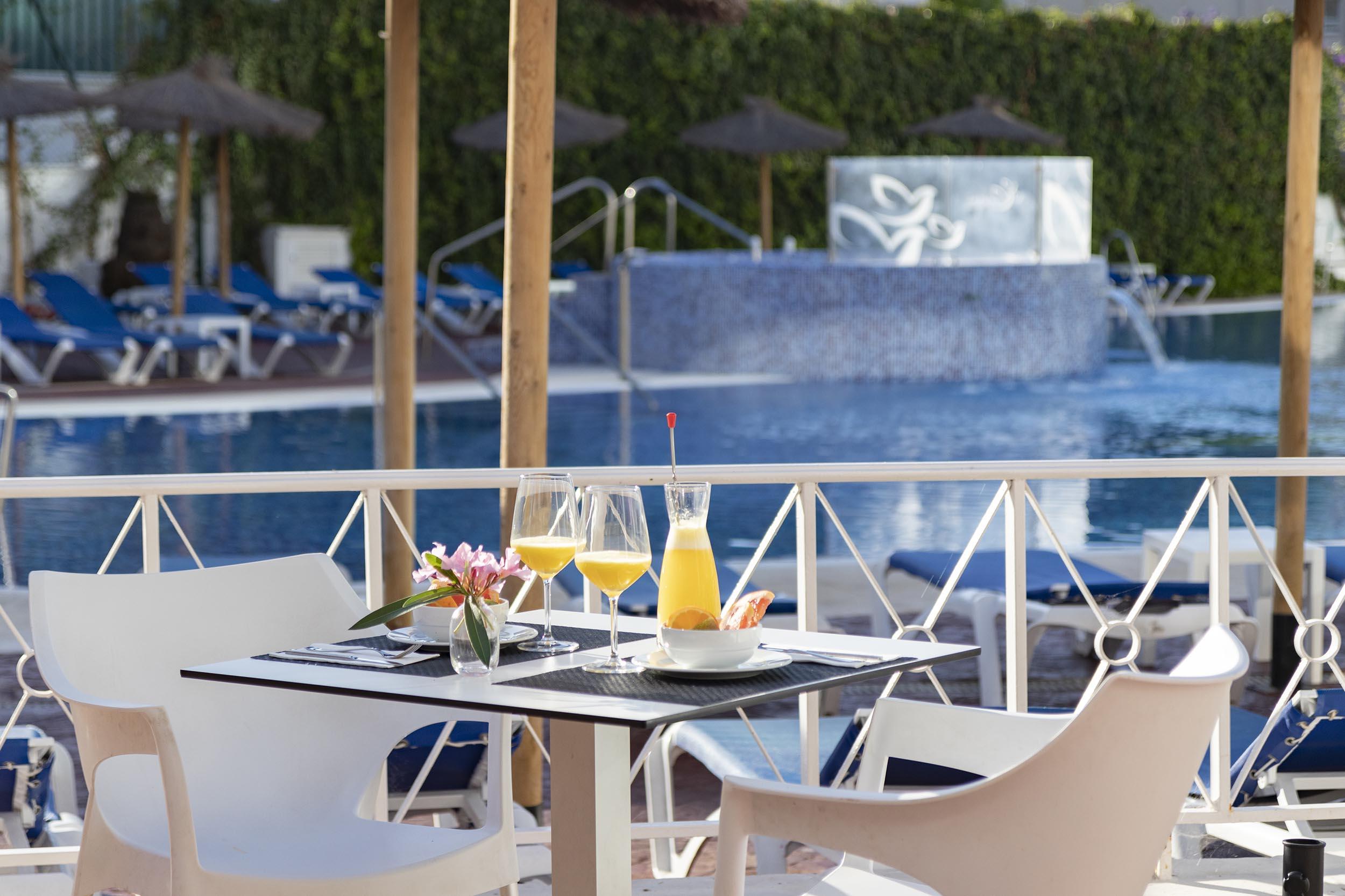 Hotel Palia Las Palomas Торемолинос Екстериор снимка